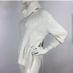 Banana republic cable knit turtleneck sweater